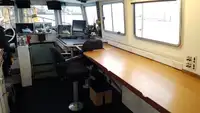 Kapal kontainer kanggo didol
