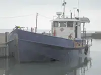 Kapal tanker minyak/bahan kimia kanggo didol