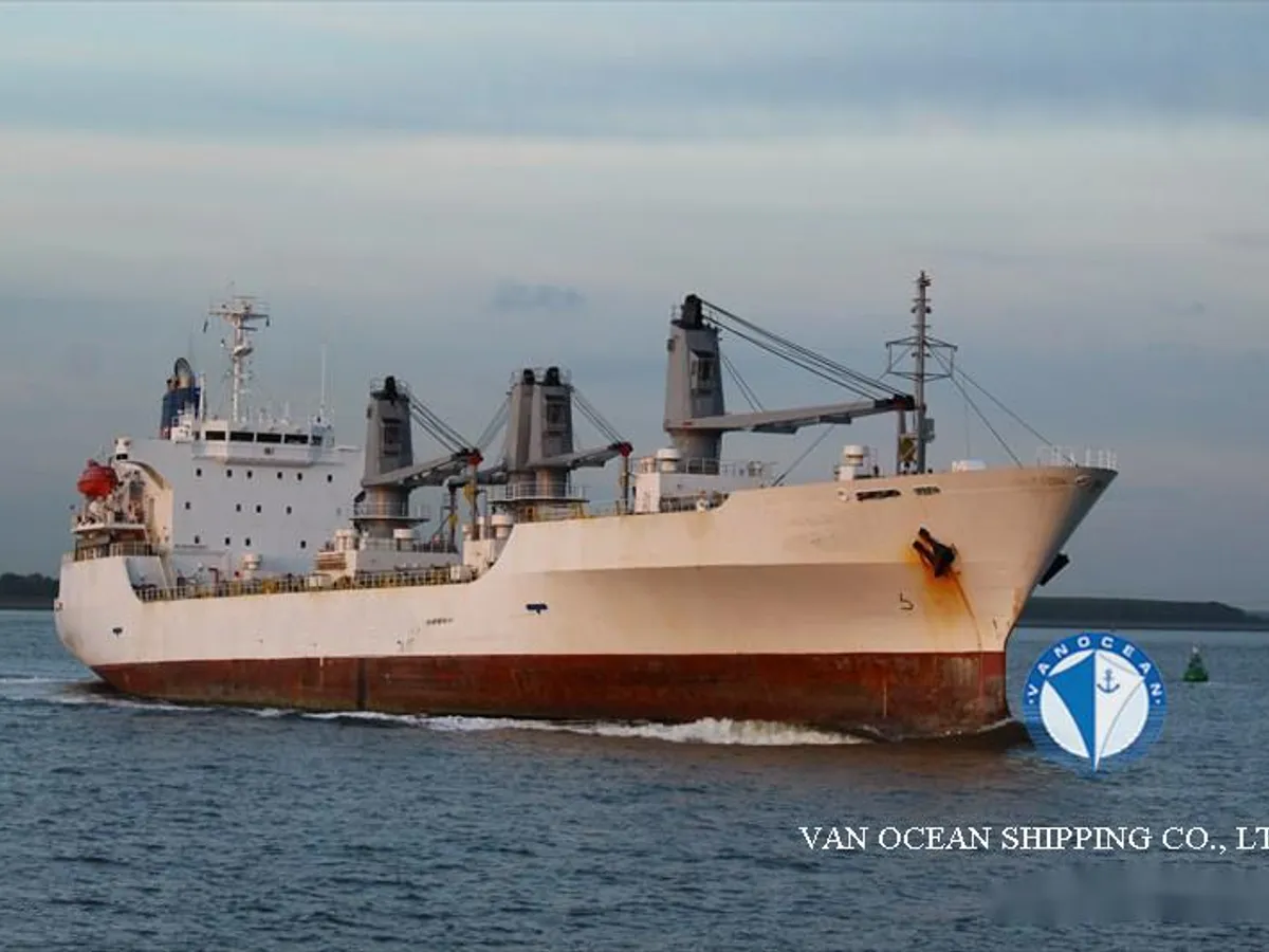 Kapal reefer kanggo didol