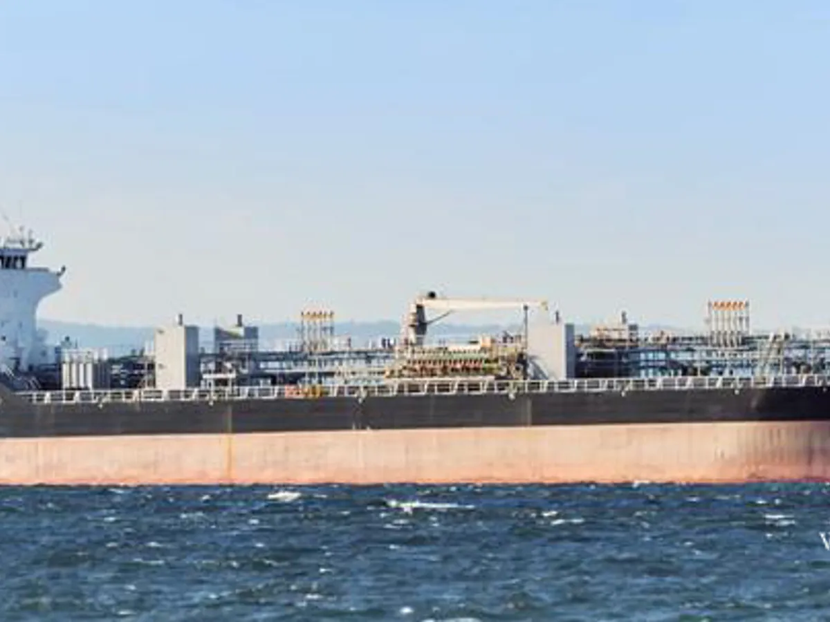 Kapal tanker minyak/bahan kimia kanggo didol