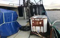 Kapal trawler kanggo didol