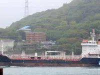 Kapal tanker minyak/bahan kimia kanggo didol