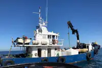 Kapal kerja kanggo didol