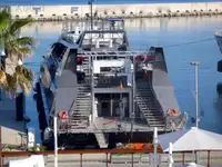 Kapal penumpang kanggo didol