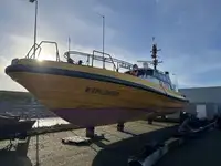 Kapal pilot kanggo didol