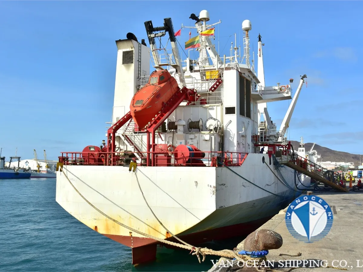 Kapal reefer kanggo didol