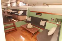 Hotel ngambang kanggo didol