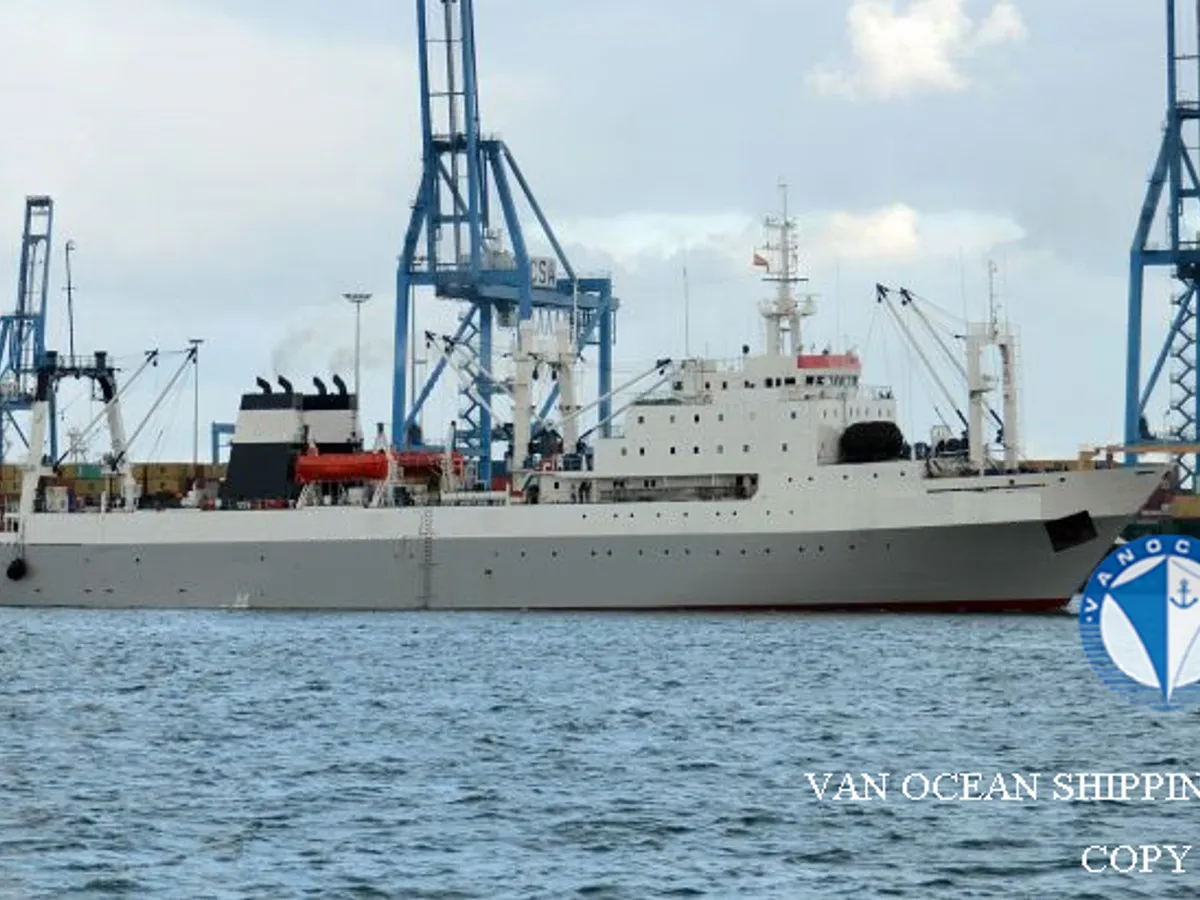 Kapal trawler kanggo didol