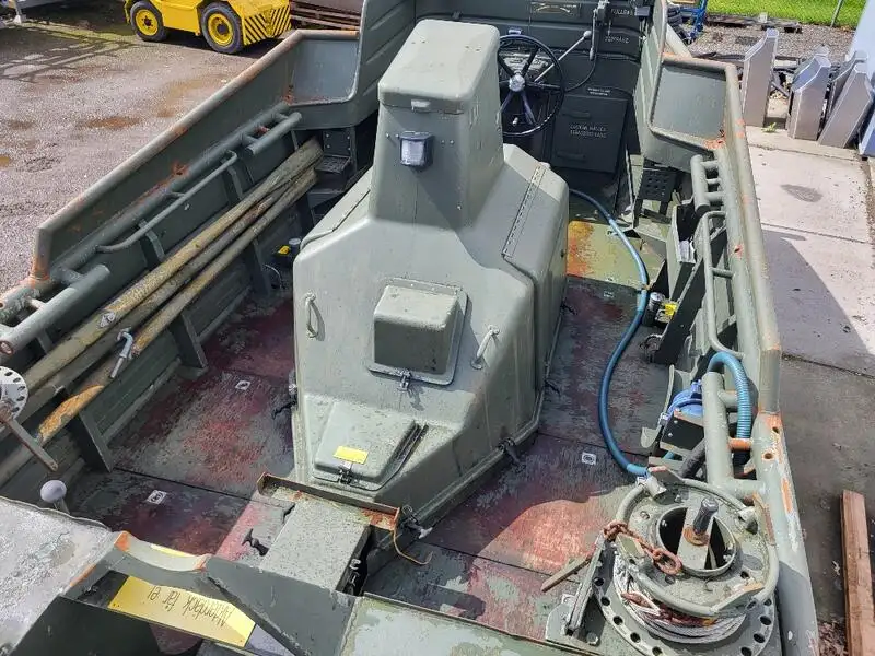 Kapal kerja kanggo didol
