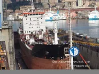 Kapal tanker minyak/bahan kimia kanggo didol
