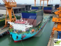 Kapal kargo garing kanggo didol