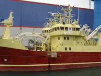Kapal trawler kanggo didol