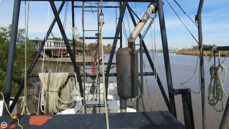 Kapal trawler kanggo didol