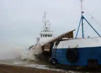 Kapal dredger kanggo didol
