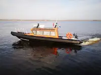 Kapal kontainer kanggo didol