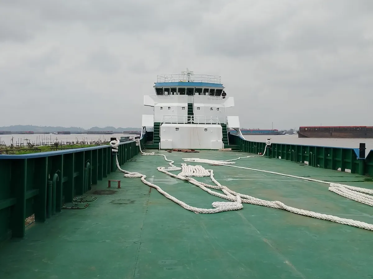 Kapal pendaratan, tangki kanggo didol