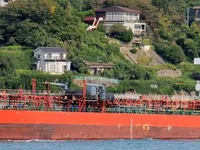 Kapal tanker minyak/bahan kimia kanggo didol