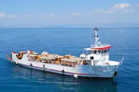 Kapal kontainer kanggo didol