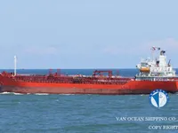 Kapal tanker minyak/bahan kimia kanggo didol