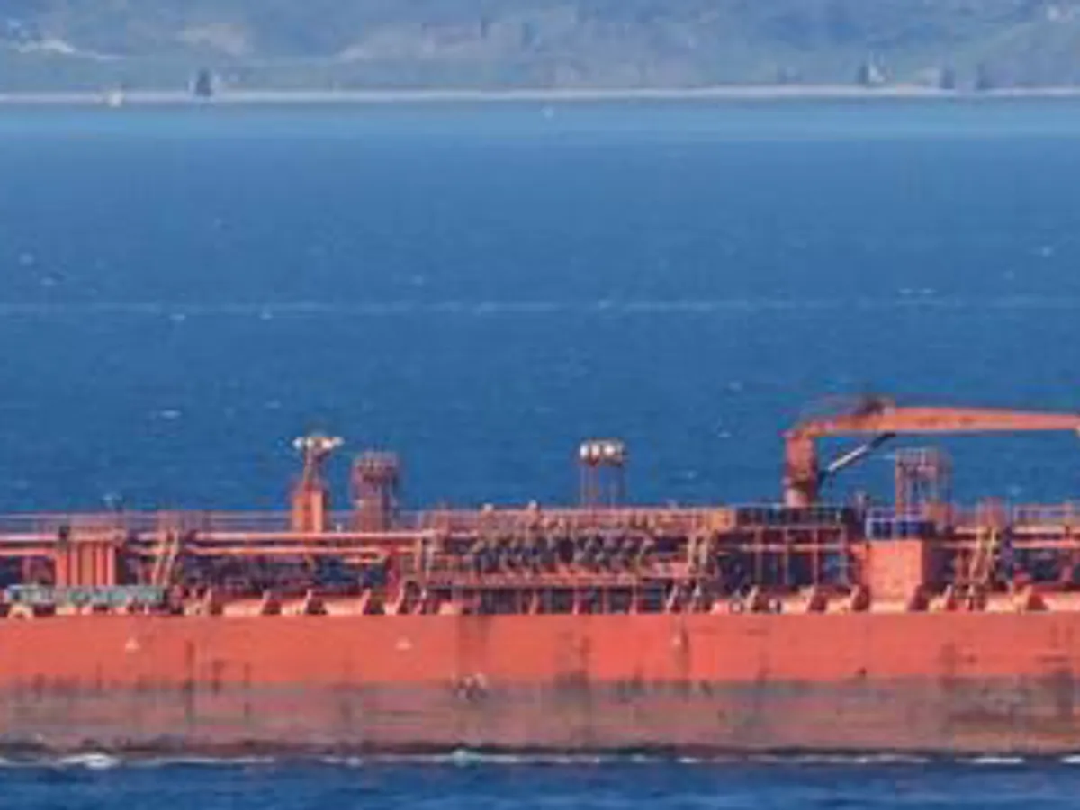 Kapal tanker minyak/bahan kimia kanggo didol
