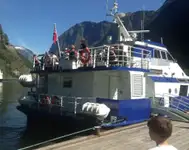 Kapal feri kanggo didol