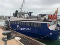 Kapal feri kanggo didol