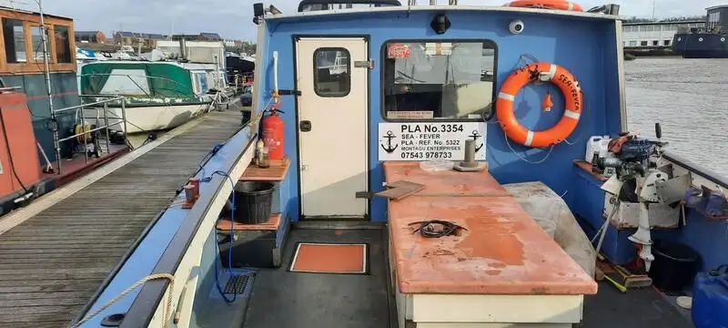 Kapal cutter kanggo didol