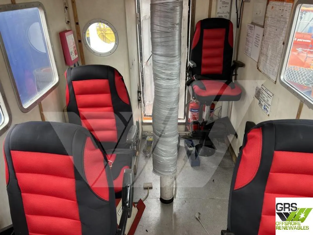Kapal kerja kanggo didol