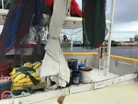 Kapal trawler kanggo didol
