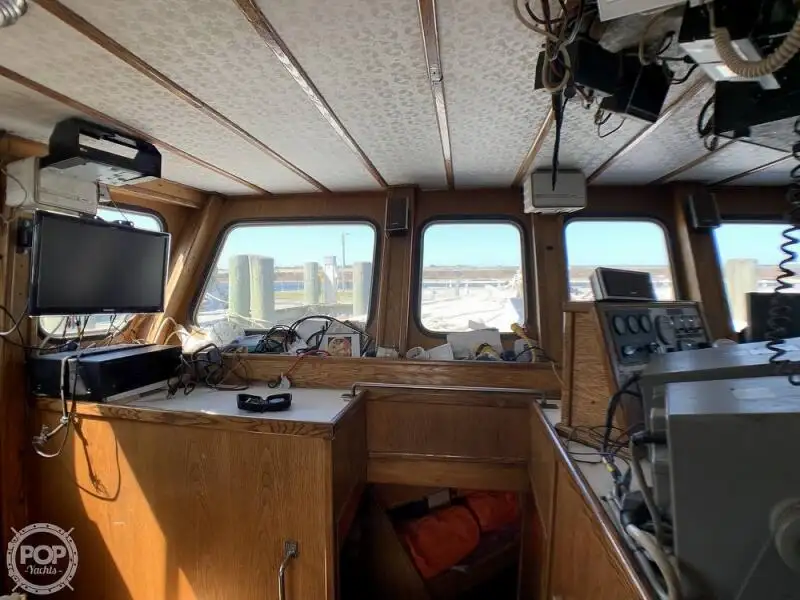 Kapal longliner kanggo didol