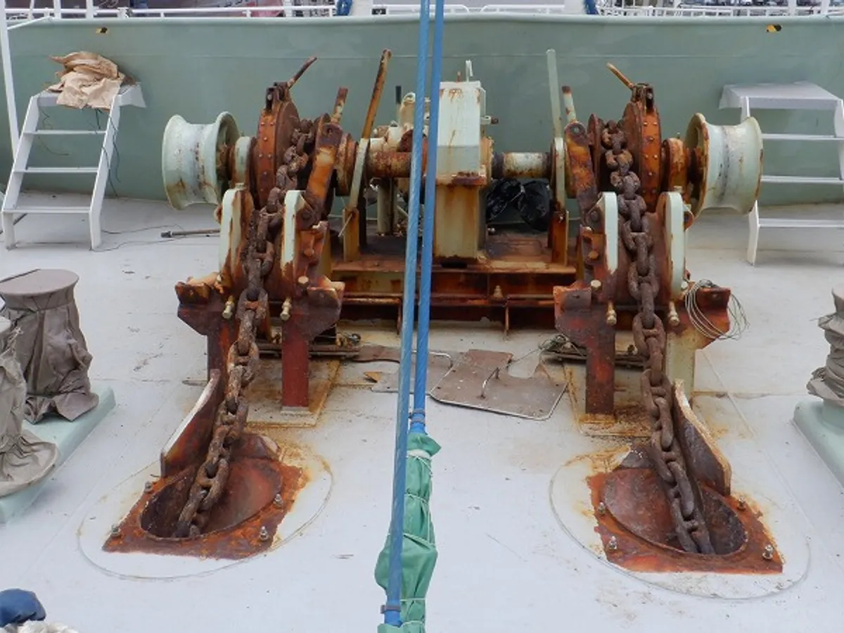 Kapal longliner kanggo didol