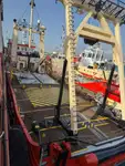 Kapal kontainer kanggo didol