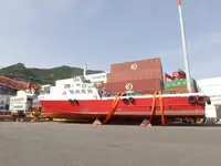 Kapal kontainer kanggo didol