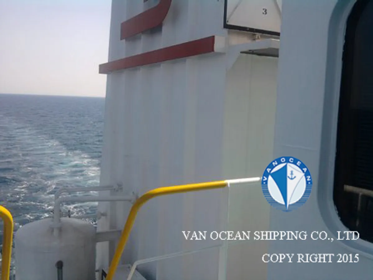 Kapal tanker minyak/bahan kimia kanggo didol