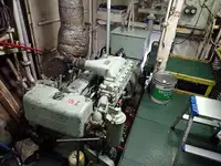 Kapal tanker minyak/bahan kimia kanggo didol