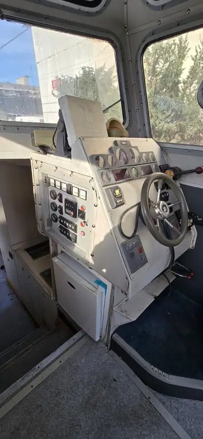 Kapal pilot kanggo didol