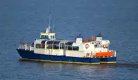 Kapal feri kanggo didol