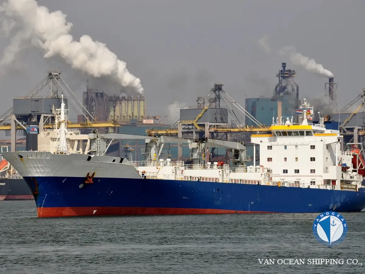 Kapal reefer kanggo didol