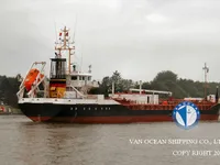 Kapal tanker minyak/bahan kimia kanggo didol
