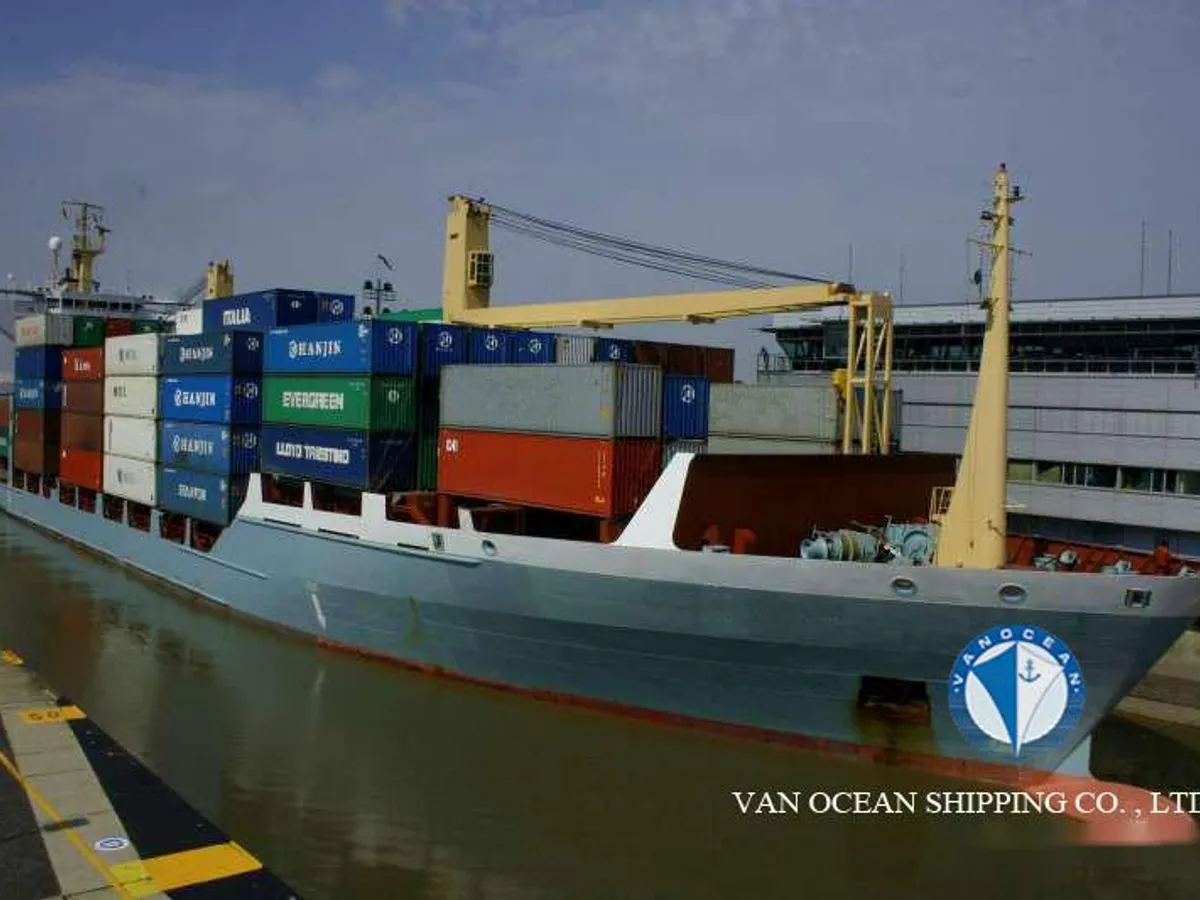 Kapal reefer kanggo didol