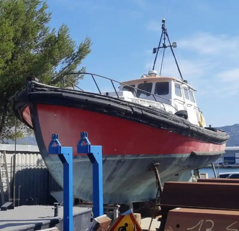 Kapal pilot kanggo didol