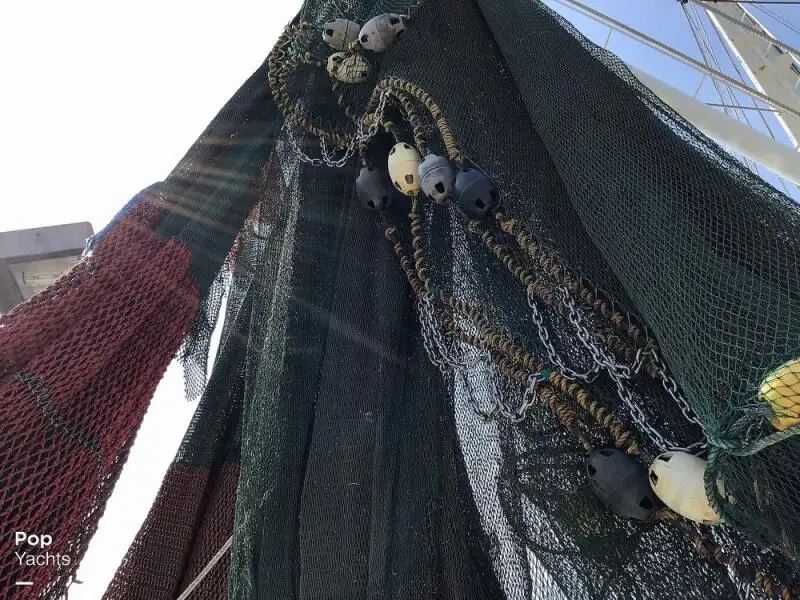 Kapal trawler kanggo didol