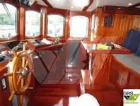 Kapal kerja kanggo didol