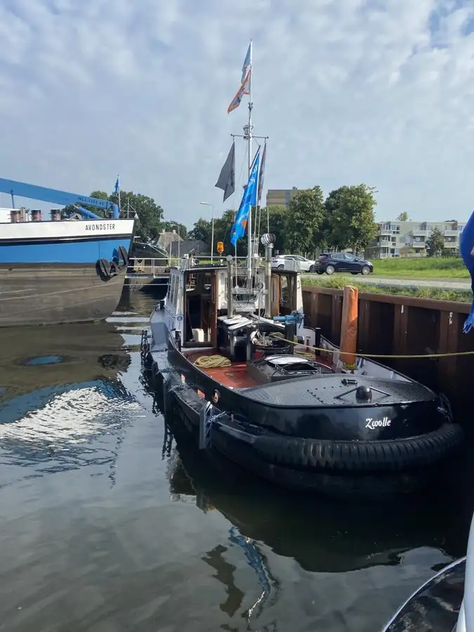 Kapal penarik kanggo didol