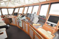 Kapal trawler kanggo didol