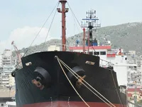Kapal tanker minyak/bahan kimia kanggo didol