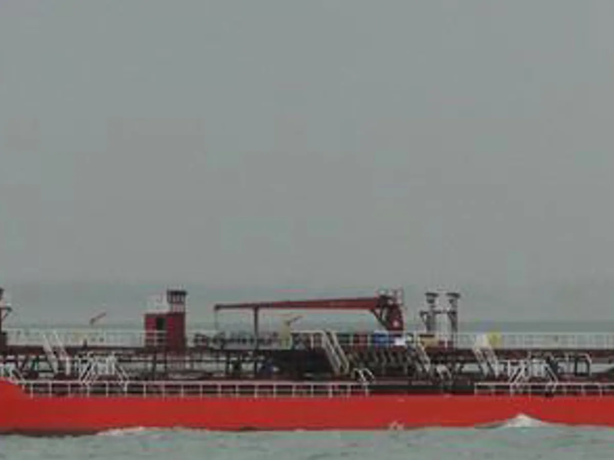 Kapal tanker minyak/bahan kimia kanggo didol