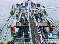 Kapal tanker minyak/bahan kimia kanggo didol