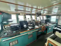 Kapal trawler kanggo didol