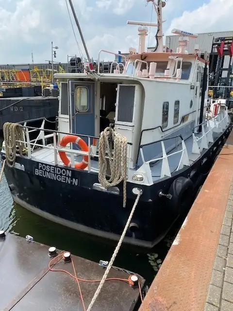 Kapal dredger kanggo didol